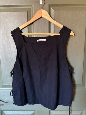 Abercrombie & Fitch Black Sleeveless Linen-Blend Top with Square Neck